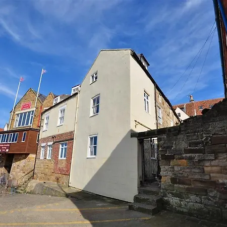 1 Arguments Yard Whitby